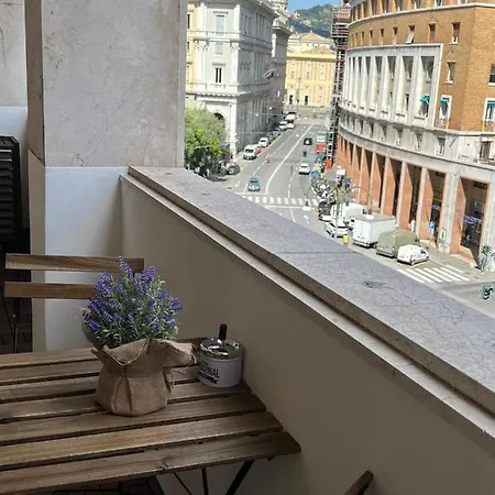 Apartment Piazza Dante 9 Center Town