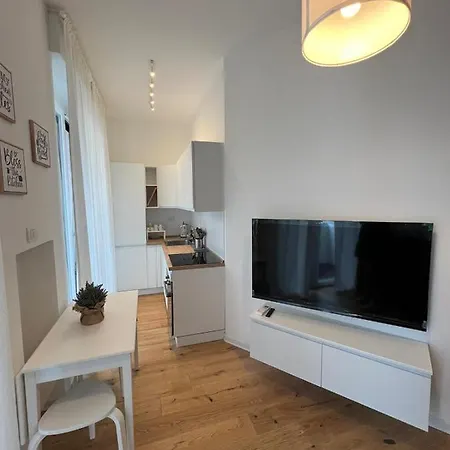 Piazza Dante 9 Center Town