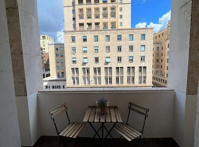 Piazza Dante 9 Center Town