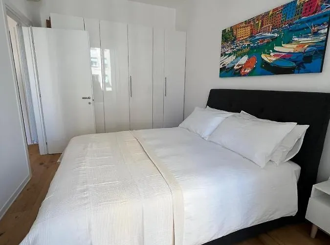 Piazza Dante 9 Center Town Apartmán *